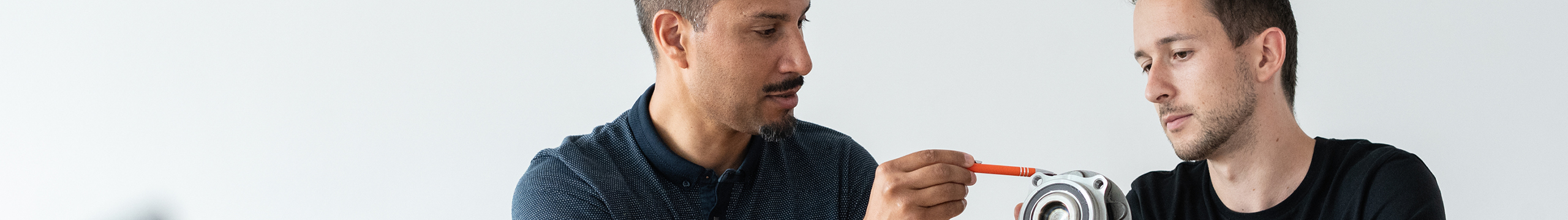 Mise au format Page-site_1920 × 270-43.jpg Mise au format Page-site_1920 × 270-43.jpg