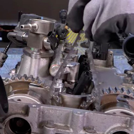 Démontage et montage d'une courroie de distribution moteur PURETECH Démontage et montage d'une courroie de distribution moteur PURETECH